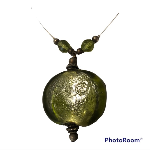 Green Glass Necklace - Picture 1 of 3